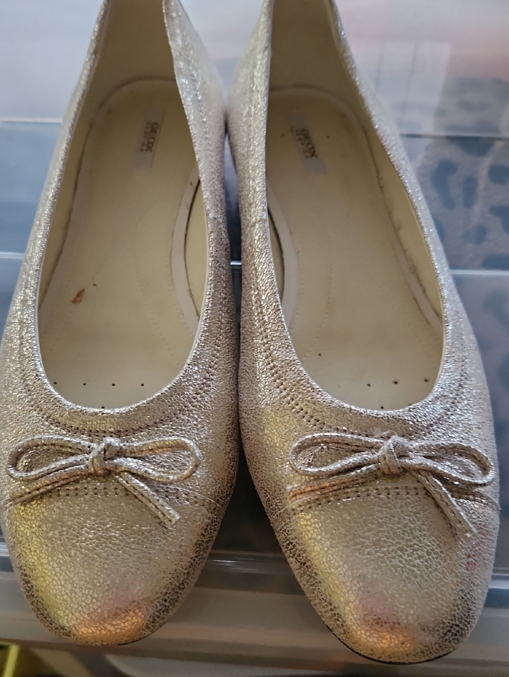Geox Metallic Gold Ballet Flats with Bow Detail - Picture 4 of 8